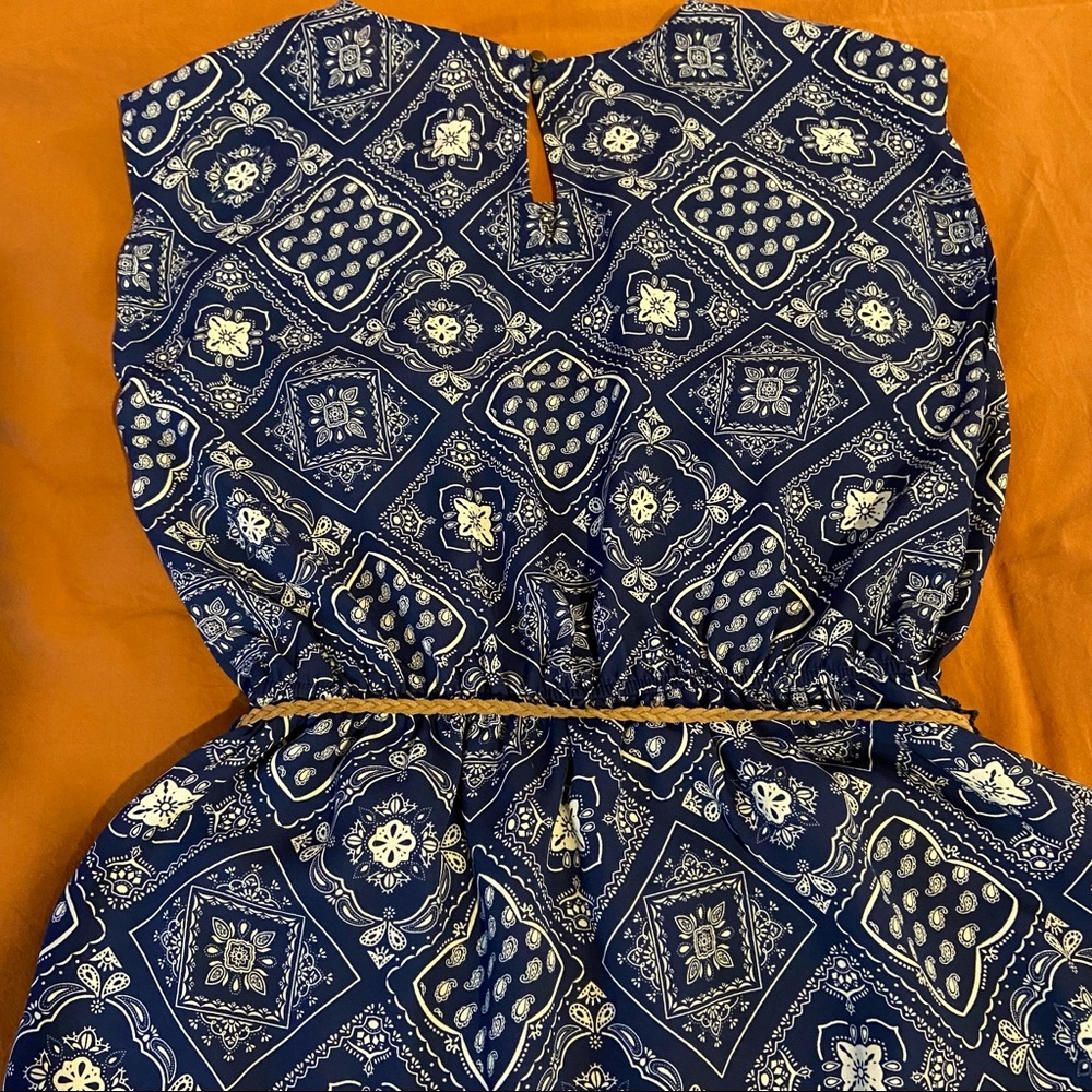 Dress - Picture 8 of 12